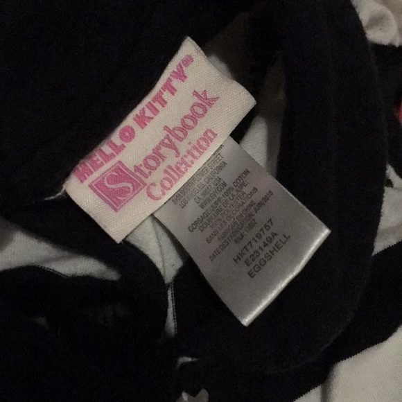 Hello kitty dress - Picture 3 of 5